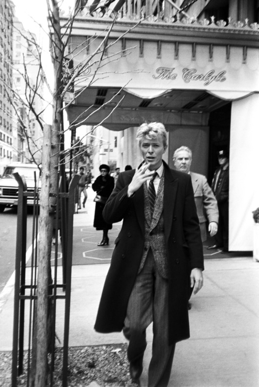  David Bowie outside the Carlyle Hotel; circa 1970 Photo: Art Zelin/Getty Images 